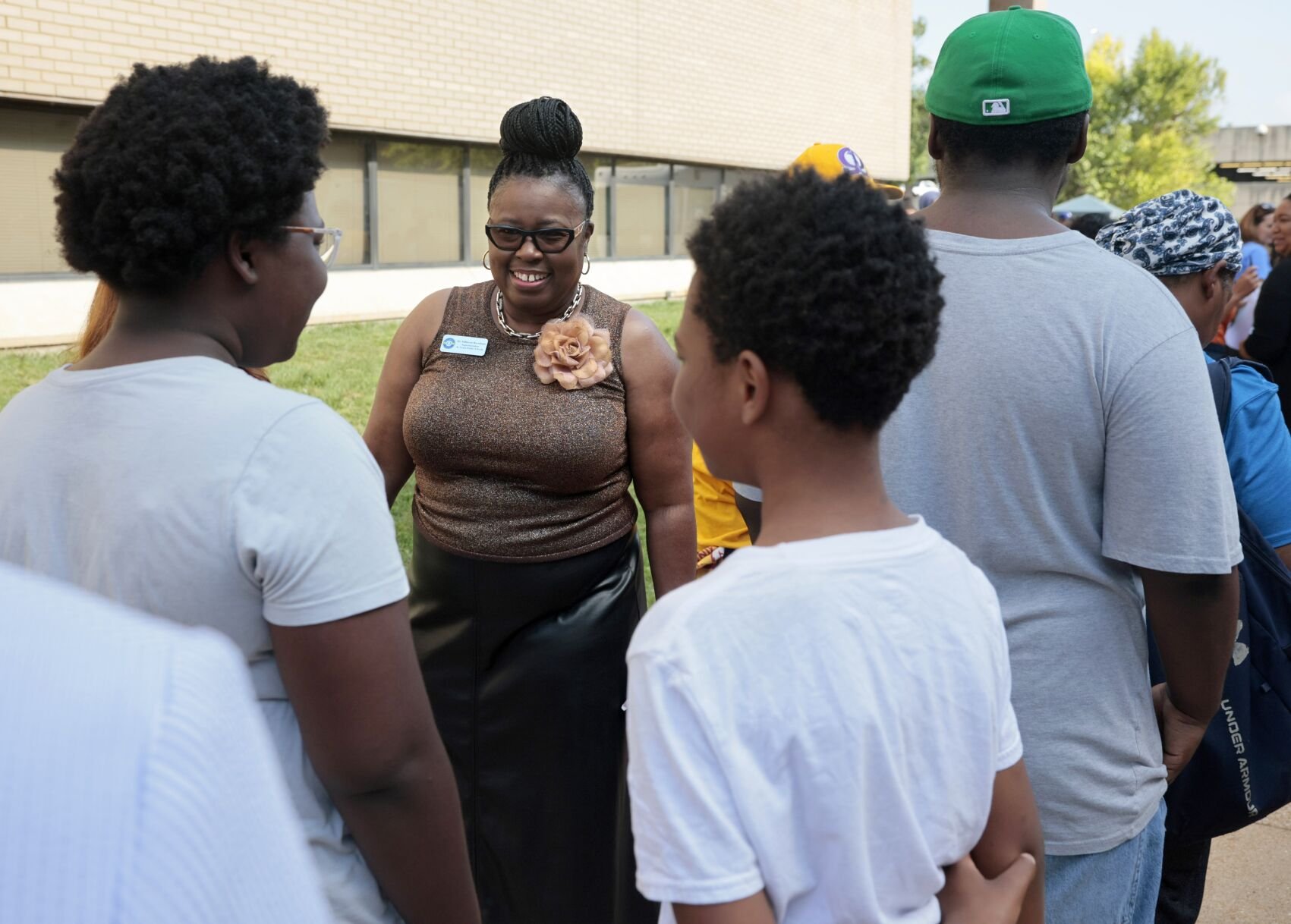 SLPS's annual back-to-school fair outside district HQ